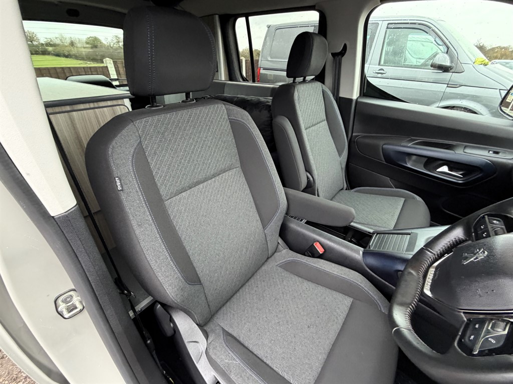 Used Peugeot Rifter 2021 for sale - 76664619: Photo 50