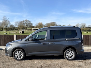 Used Ford Tourneo Connect 2023 for sale - 78773132: Photo