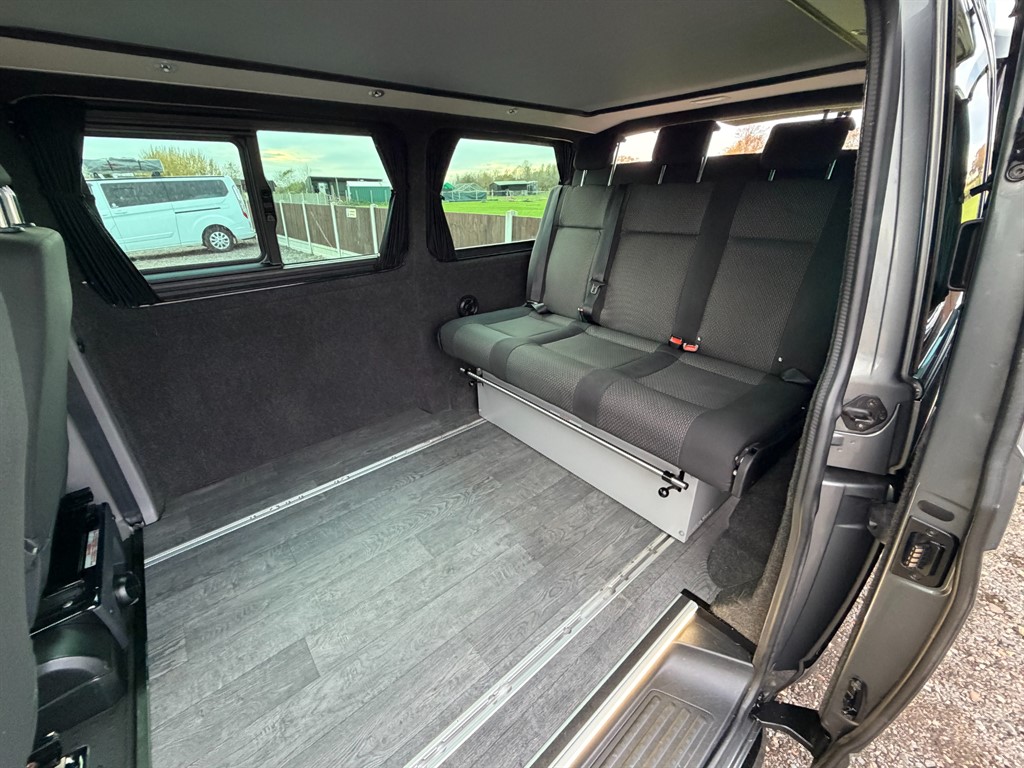 Used Volkswagen Transporter 2020 for sale - 76575300: Photo 10