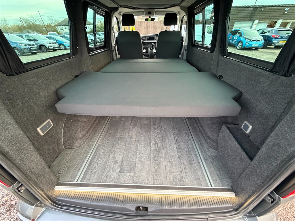 Used Volkswagen Transporter 2020 for sale - 76575300: Photo 25