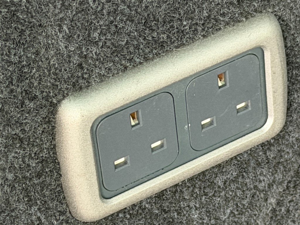 Used Volkswagen Transporter 2020 for sale - 76575300: Photo 29