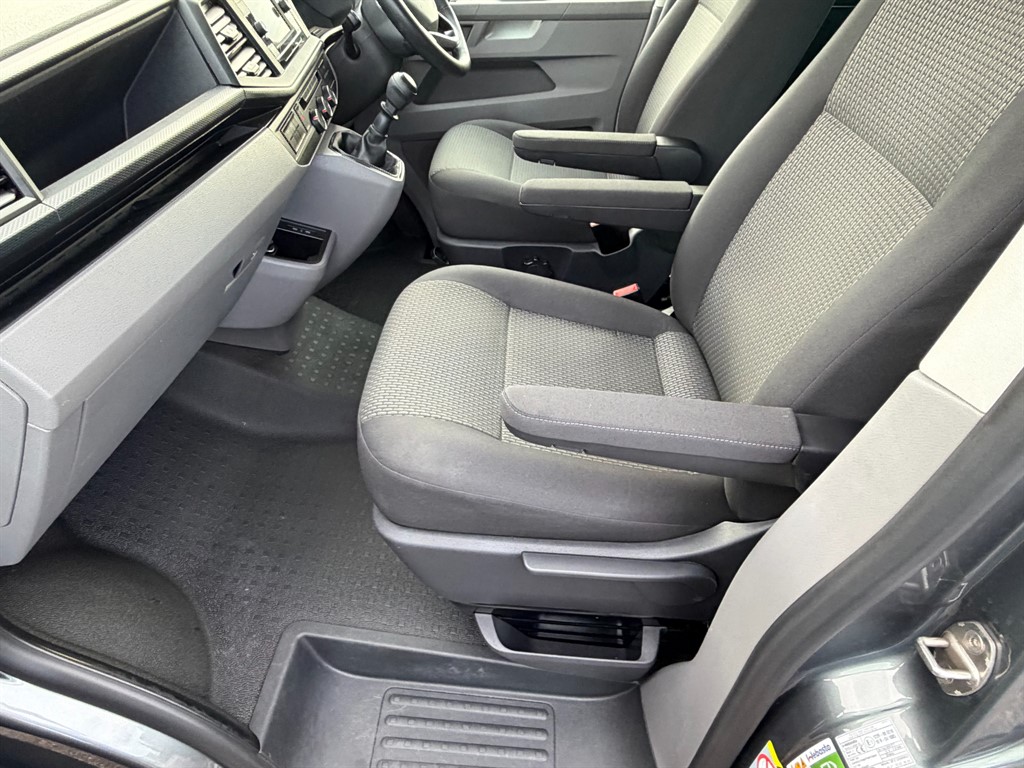 Used Volkswagen Transporter 2020 for sale - 76575300: Photo 50