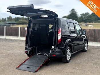Used Ford Tourneo Connect 2018 for sale - 75571986: Photo