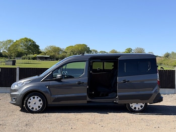 Used Ford Transit Connect 2022 for sale - 78366579: Photo