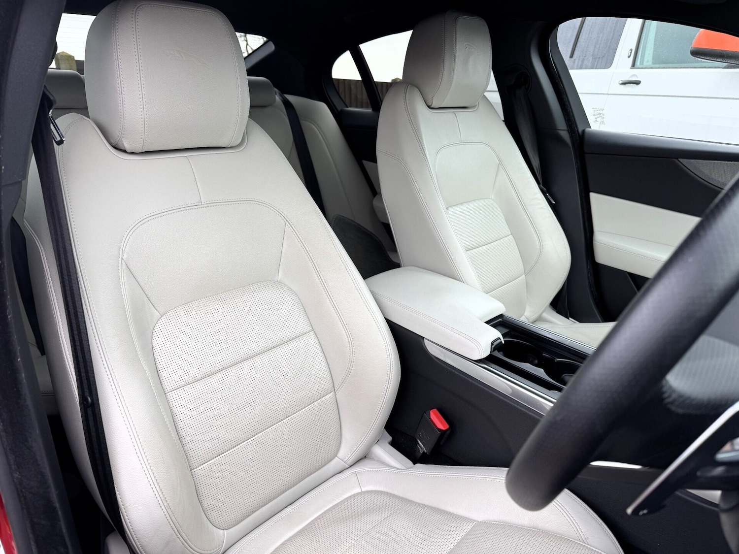 Used Jaguar XE 2019 for sale - 77461317: Photo 13