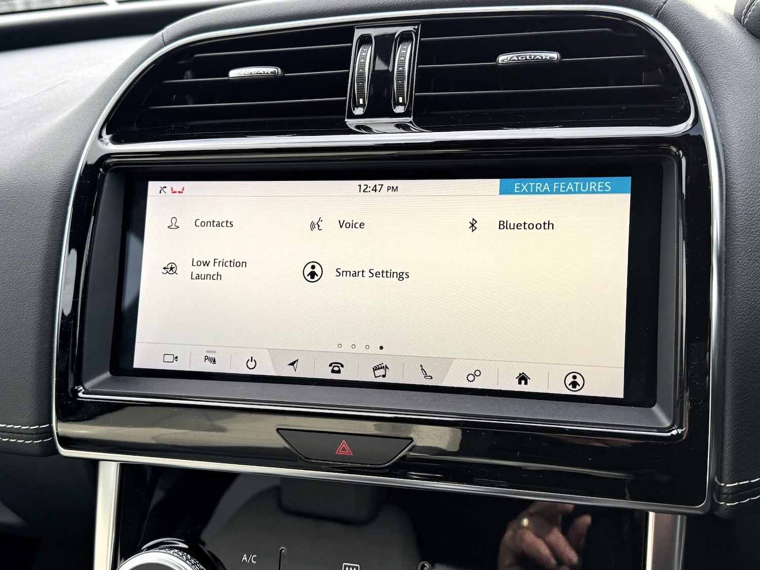 Used Jaguar XE 2019 for sale - 77461317: Photo 24