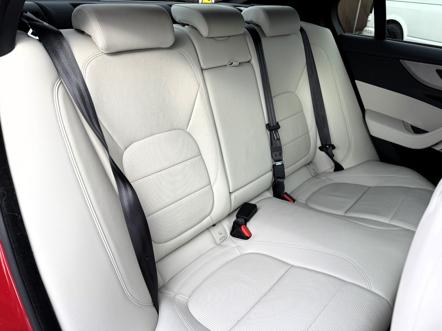 Used Jaguar XE 2019 for sale - 77461317: Photo 31