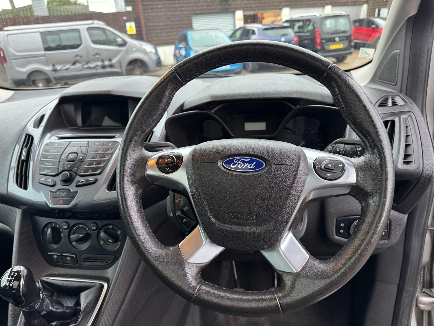Used Ford Tourneo Connect 2019 for sale - 77412764: Photo 32