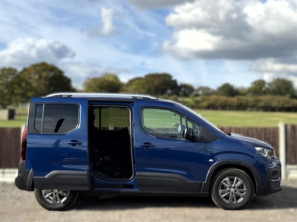 Used Peugeot Rifter 2022 for sale - 76104517: Photo 26