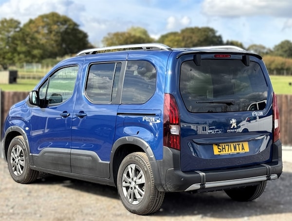 Used Peugeot Rifter 2022 for sale - 76104517: Photo 9