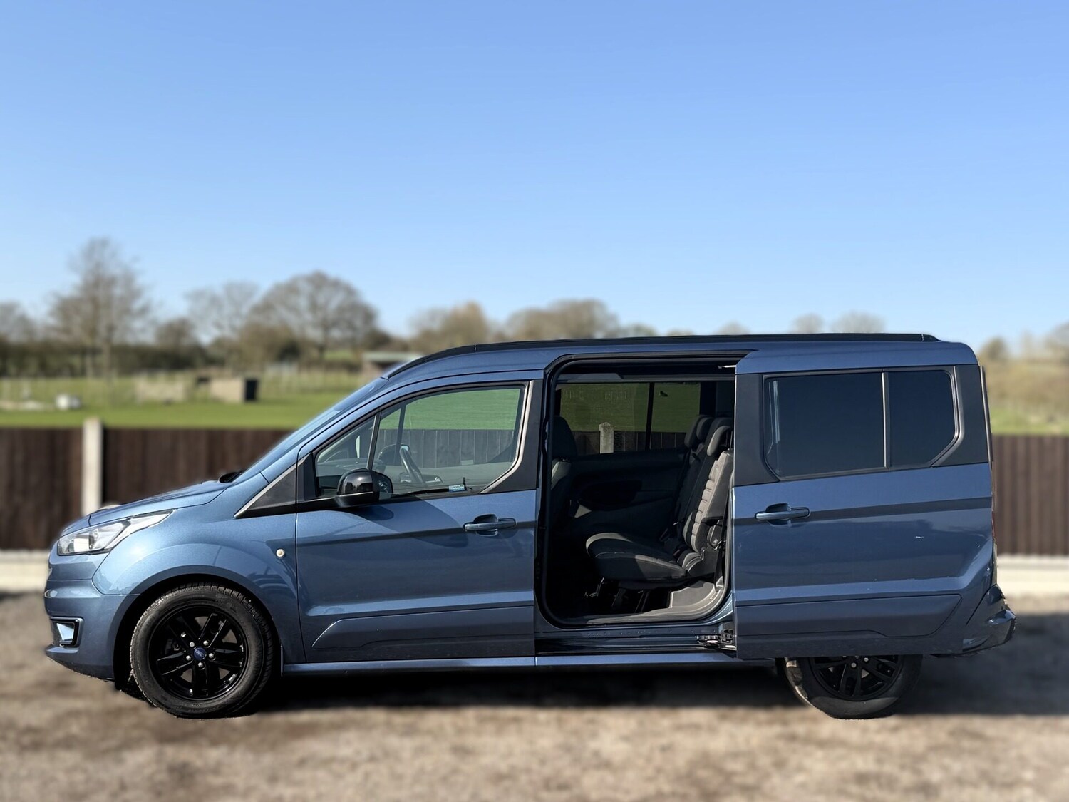Used Ford Grand Tourneo Connect 2019 for sale - 77758832: Photo 4