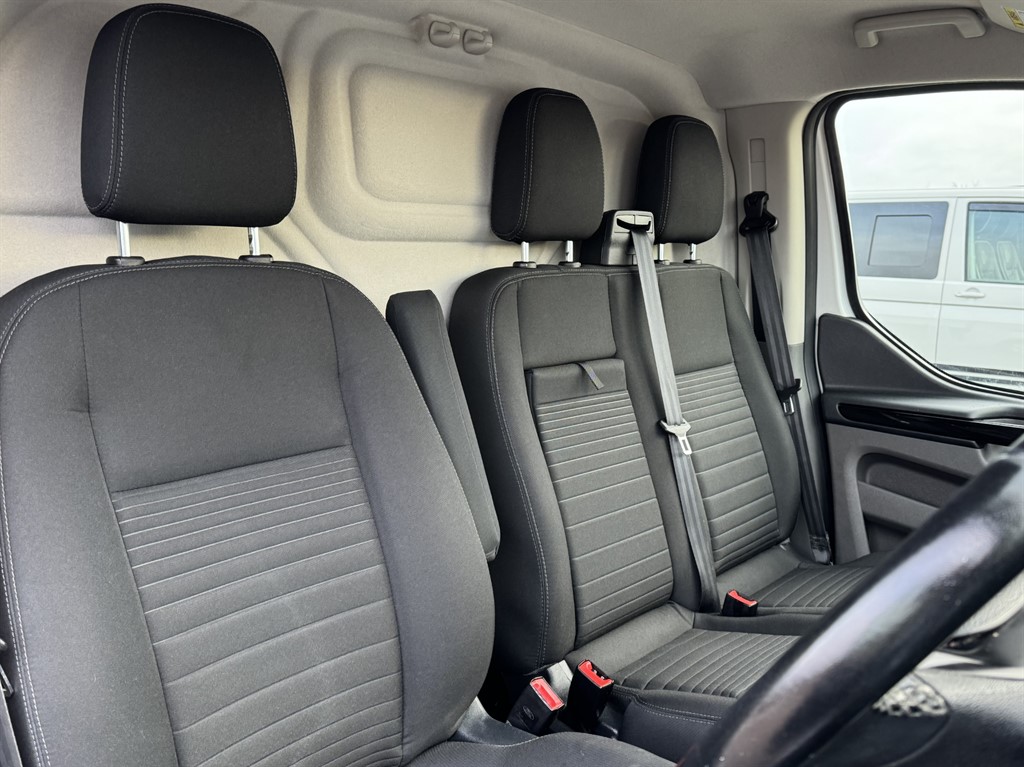 Used Ford Transit Custom 2022 for sale - 76209073: Photo 18