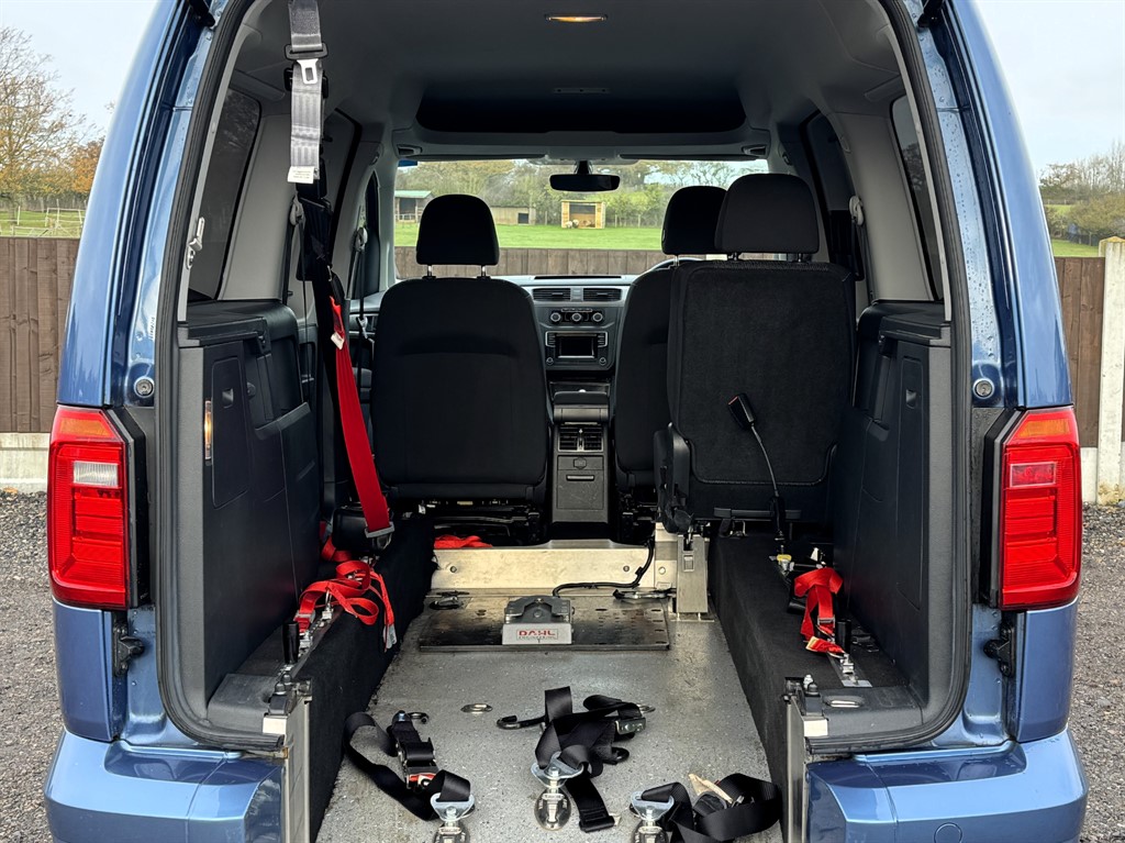 Used Volkswagen Caddy Maxi Life 2018 for sale - 76731871: Photo 14