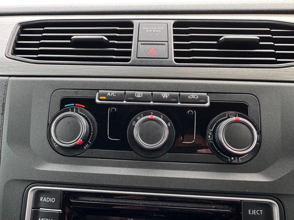 Used Volkswagen Caddy Maxi Life 2018 for sale - 76731871: Photo 37