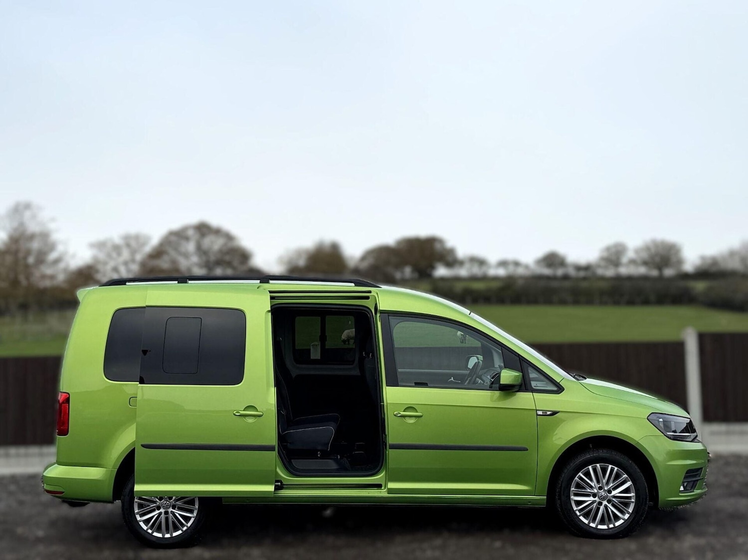 Used Volkswagen Caddy Maxi Life 2020 for sale - 77282448: Photo 23