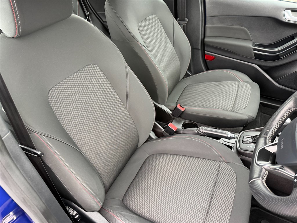 Used Ford Fiesta 2017 for sale - 77170800: Photo 15