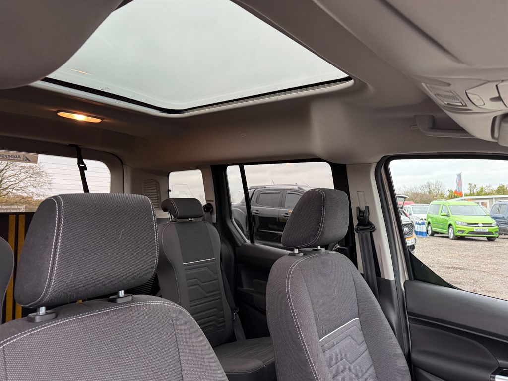 Used Ford Tourneo Connect 2019 for sale - 76722471: Photo 26