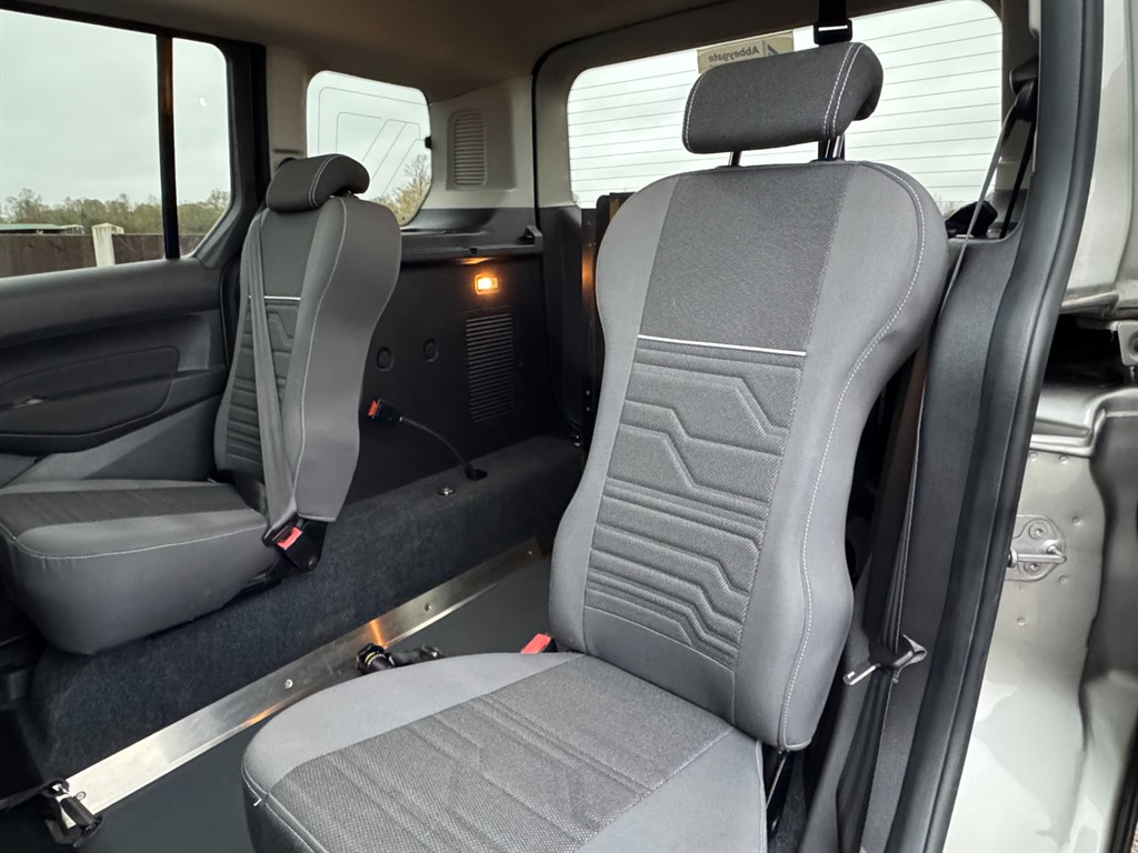 Used Ford Tourneo Connect 2019 for sale - 76722471: Photo 8