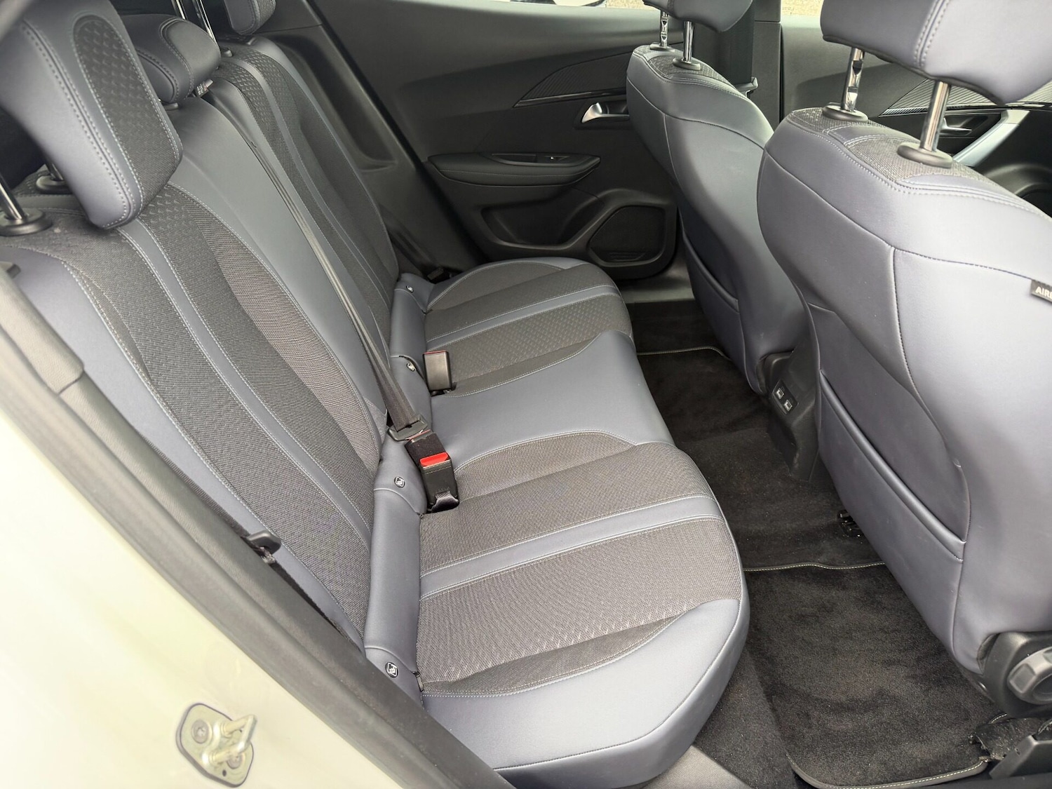 Used Peugeot 2008 2020 for sale - 77392655: Photo 23