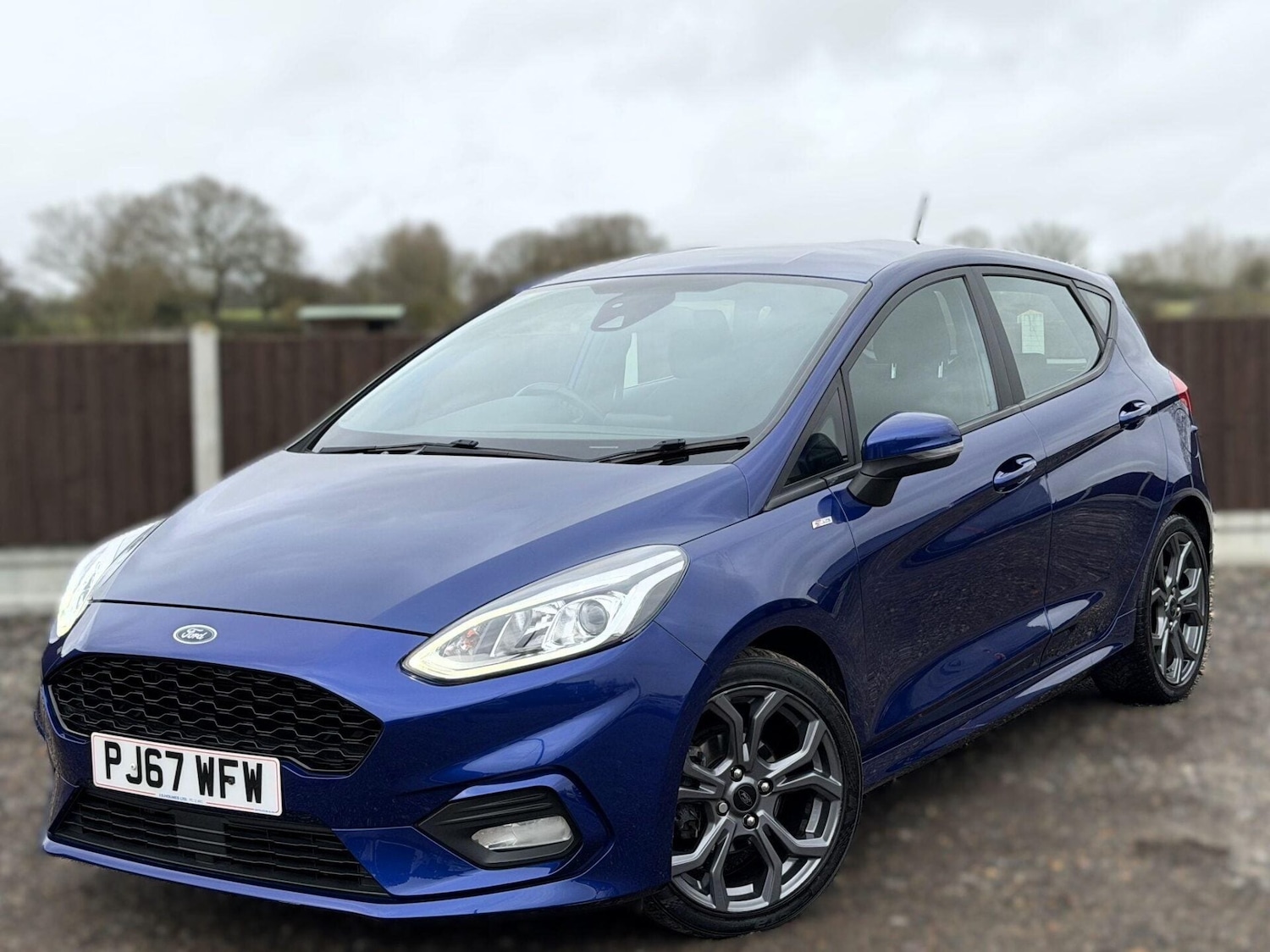 Used Ford Fiesta 2017 for sale - 77703335: Photo 1