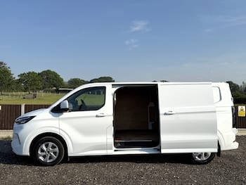 Used Ford Transit Custom 2024 for sale - 79768041: Photo