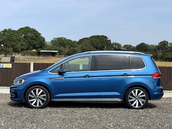 Used Volkswagen Touran 2020 for sale - 79768031: Photo
