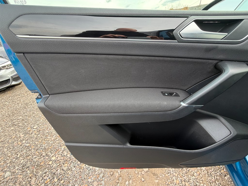 Used Volkswagen Touran 2017 for sale - 76312527: Photo 20