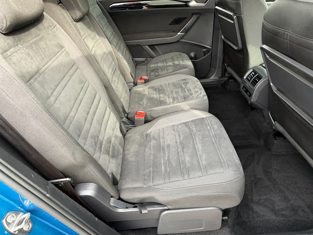 Used Volkswagen Touran 2017 for sale - 76312527: Photo 27