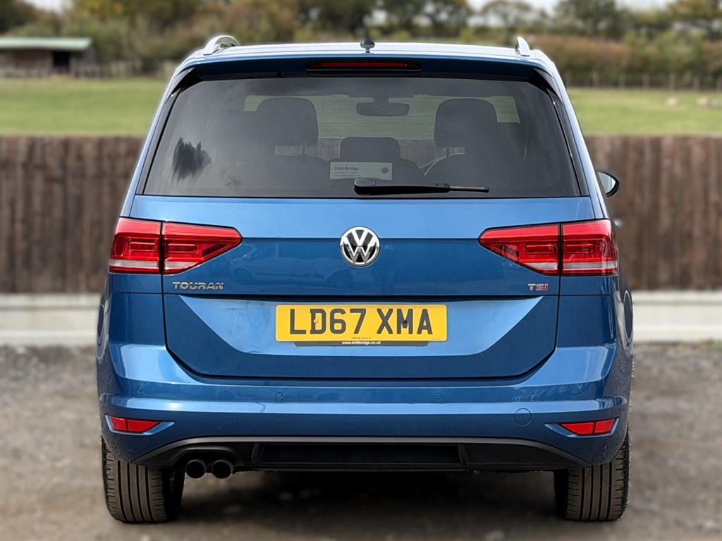 Used Volkswagen Touran 2017 for sale - 76312527: Photo 5