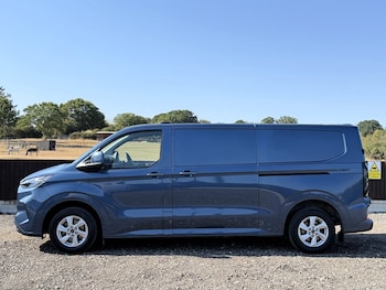 Used Ford Transit Custom 2024 for sale - 79491135: Photo