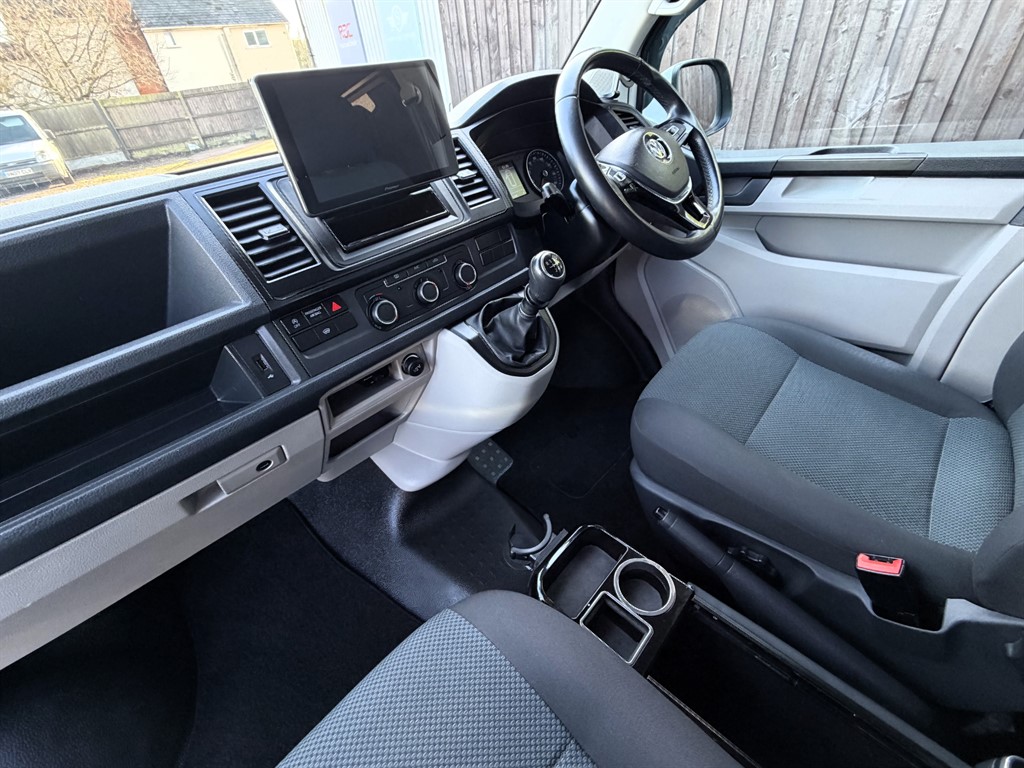 Used Volkswagen Transporter 2018 for sale - 76709738: Photo 32