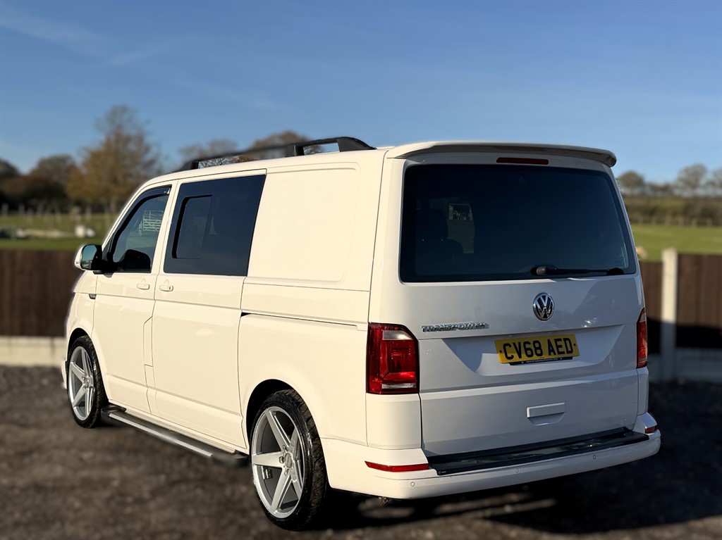 Used Volkswagen Transporter 2018 for sale - 76709738: Photo 9