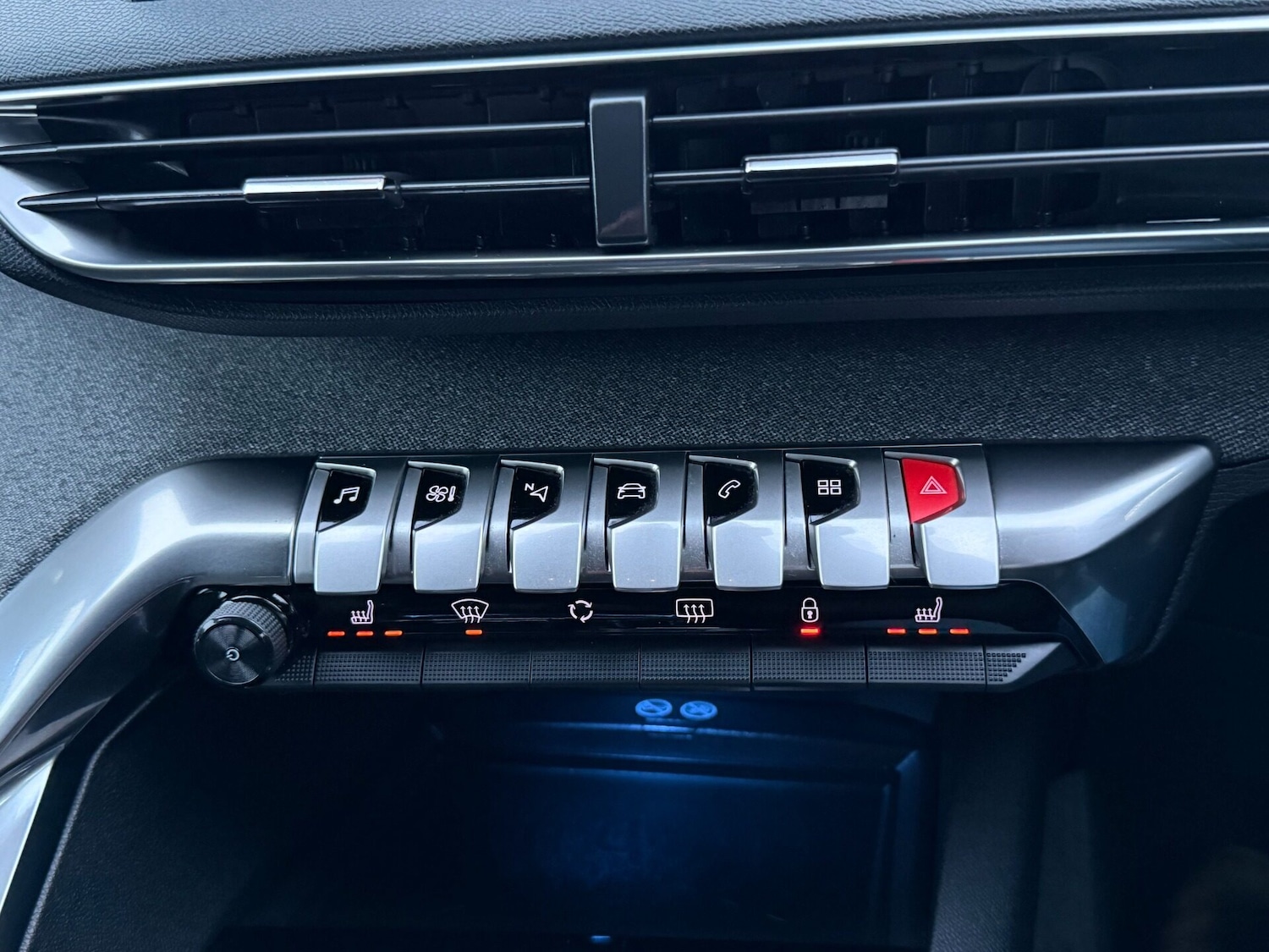 Used Peugeot 3008 2019 for sale - 77375873: Photo 14