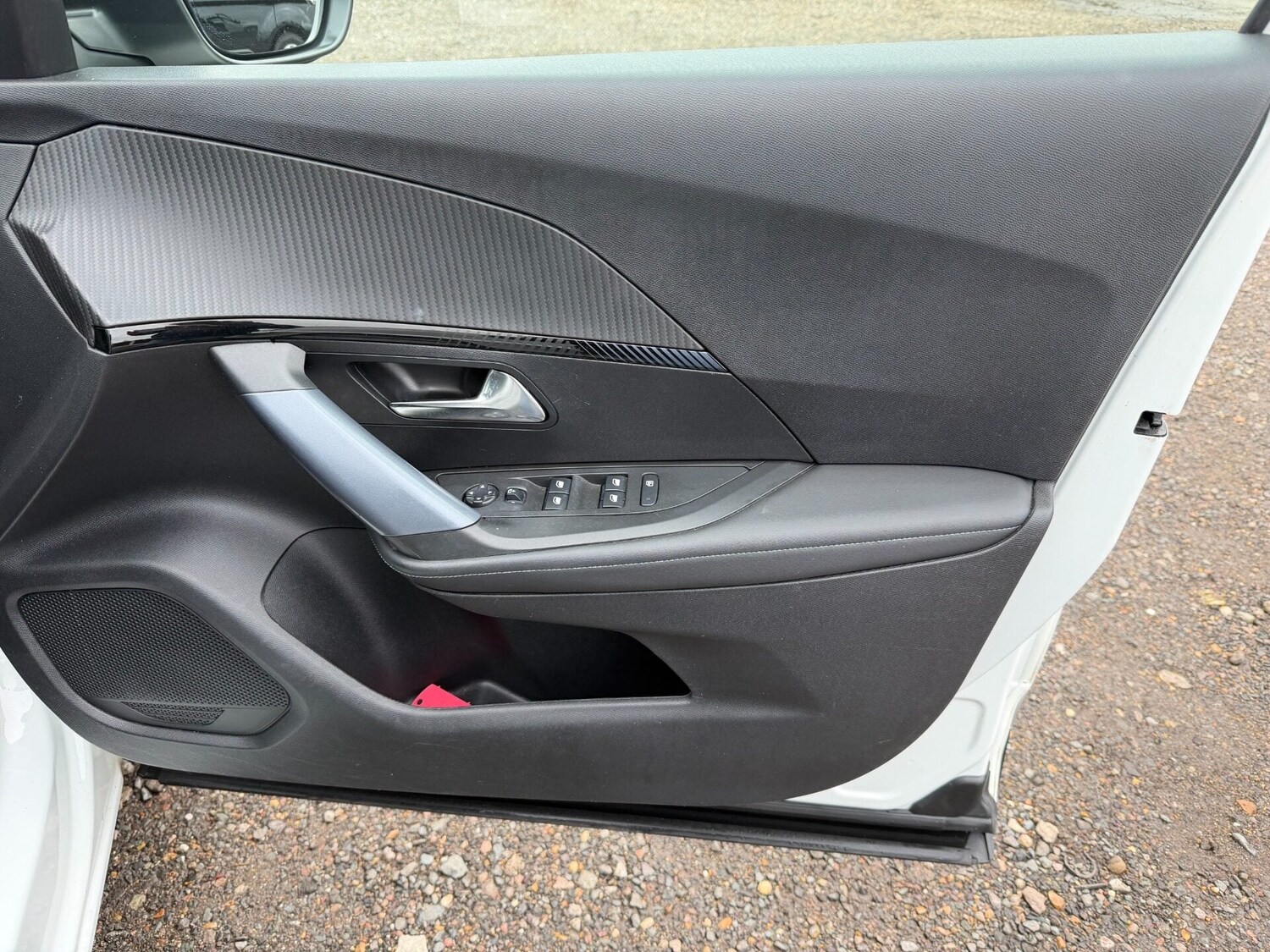 Used Peugeot 2008 2020 for sale - 78148424: Photo 12