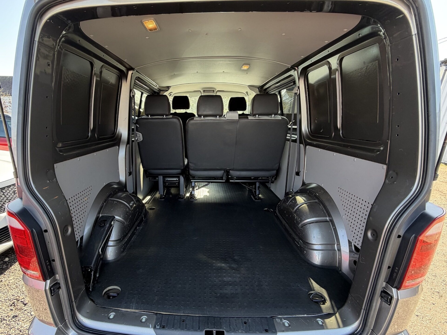 Used Volkswagen Transporter 2019 for sale - 77890758: Photo 12