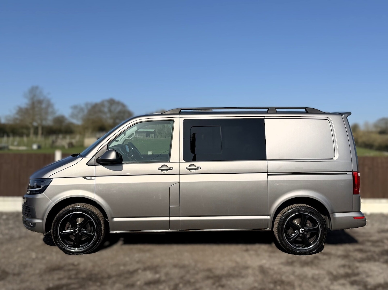 Used Volkswagen Transporter 2019 for sale - 77890758: Photo 3