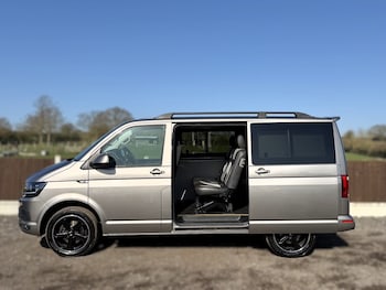 Used Volkswagen Transporter 2019 for sale - 77890758: Photo