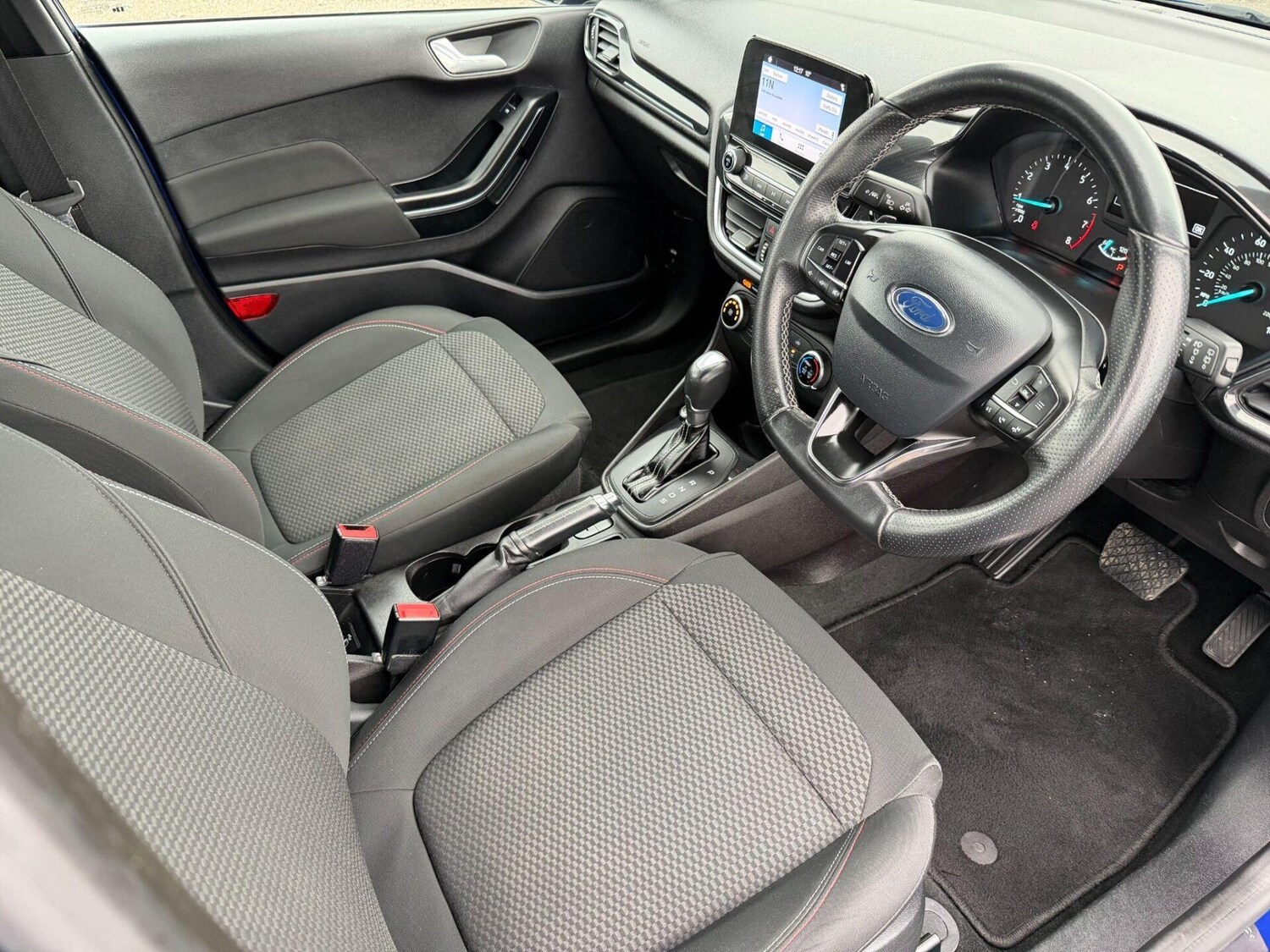 Used Ford Fiesta 2017 for sale - 77805059: Photo 15