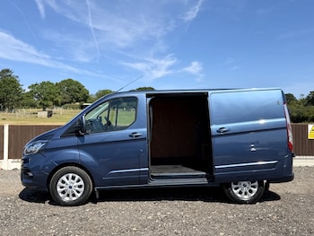 Used Ford Transit Custom 2022 for sale - 79401792: Photo