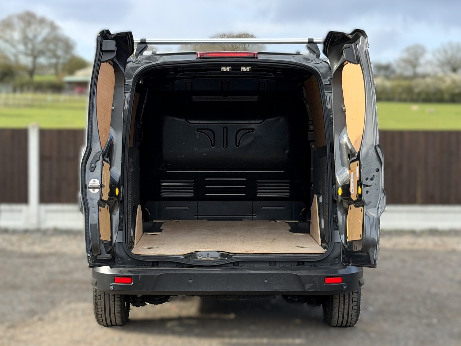 Used Ford Transit Connect 2024 for sale - 78015947: Photo 10