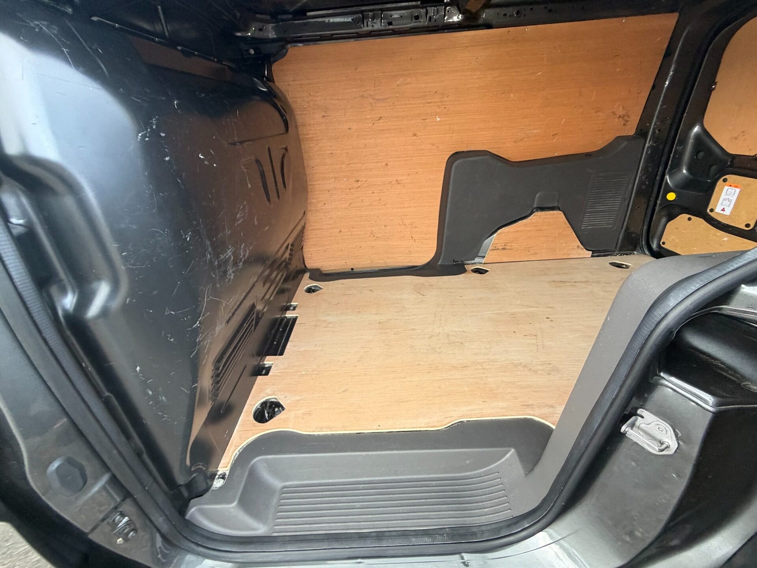 Used Ford Transit Connect 2024 for sale - 78015947: Photo 6