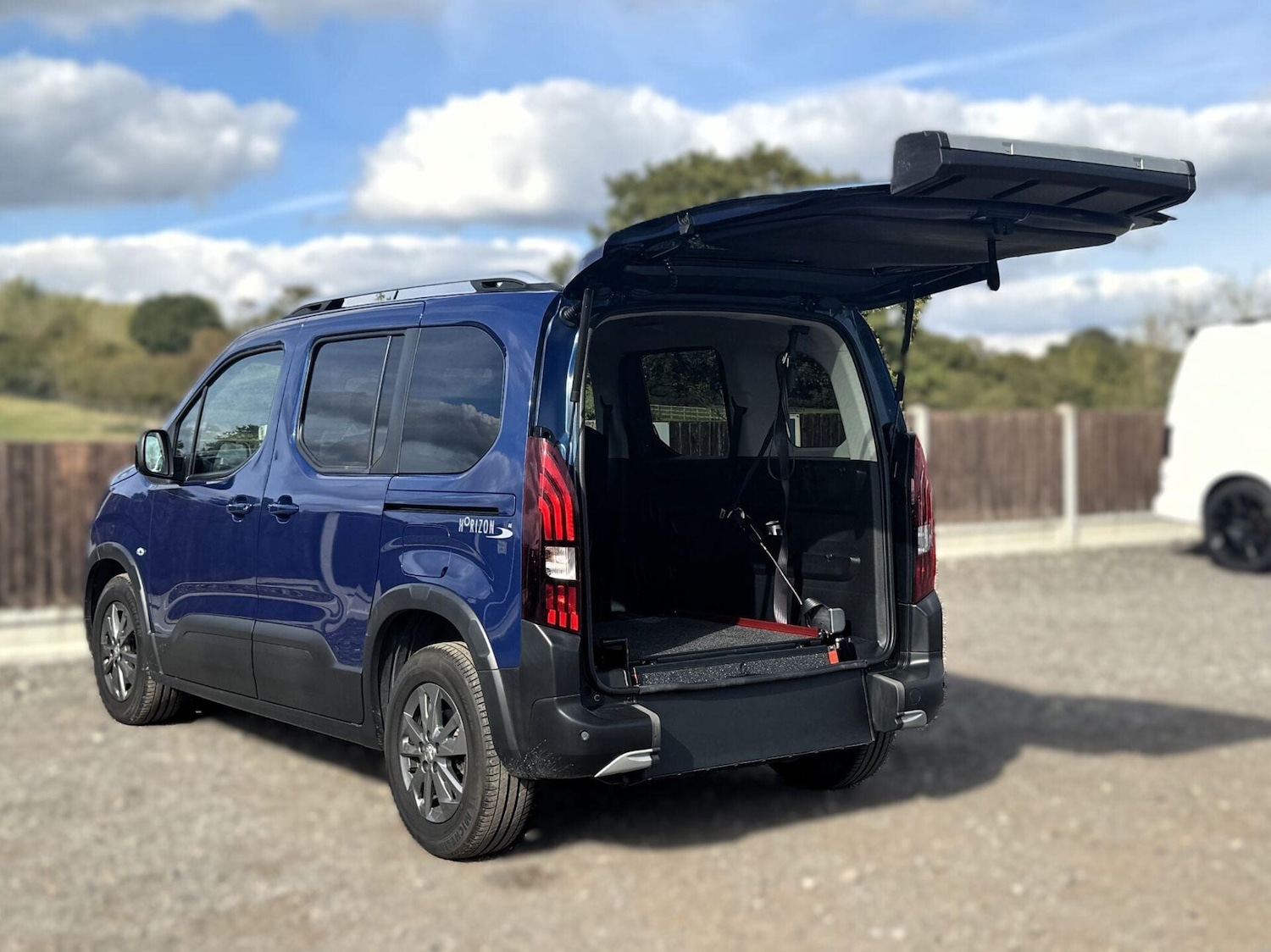 Used Peugeot Rifter 2022 for sale - 77282432: Photo 11