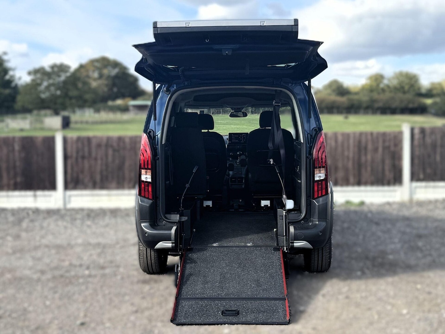 Used Peugeot Rifter 2022 for sale - 77282432: Photo 16