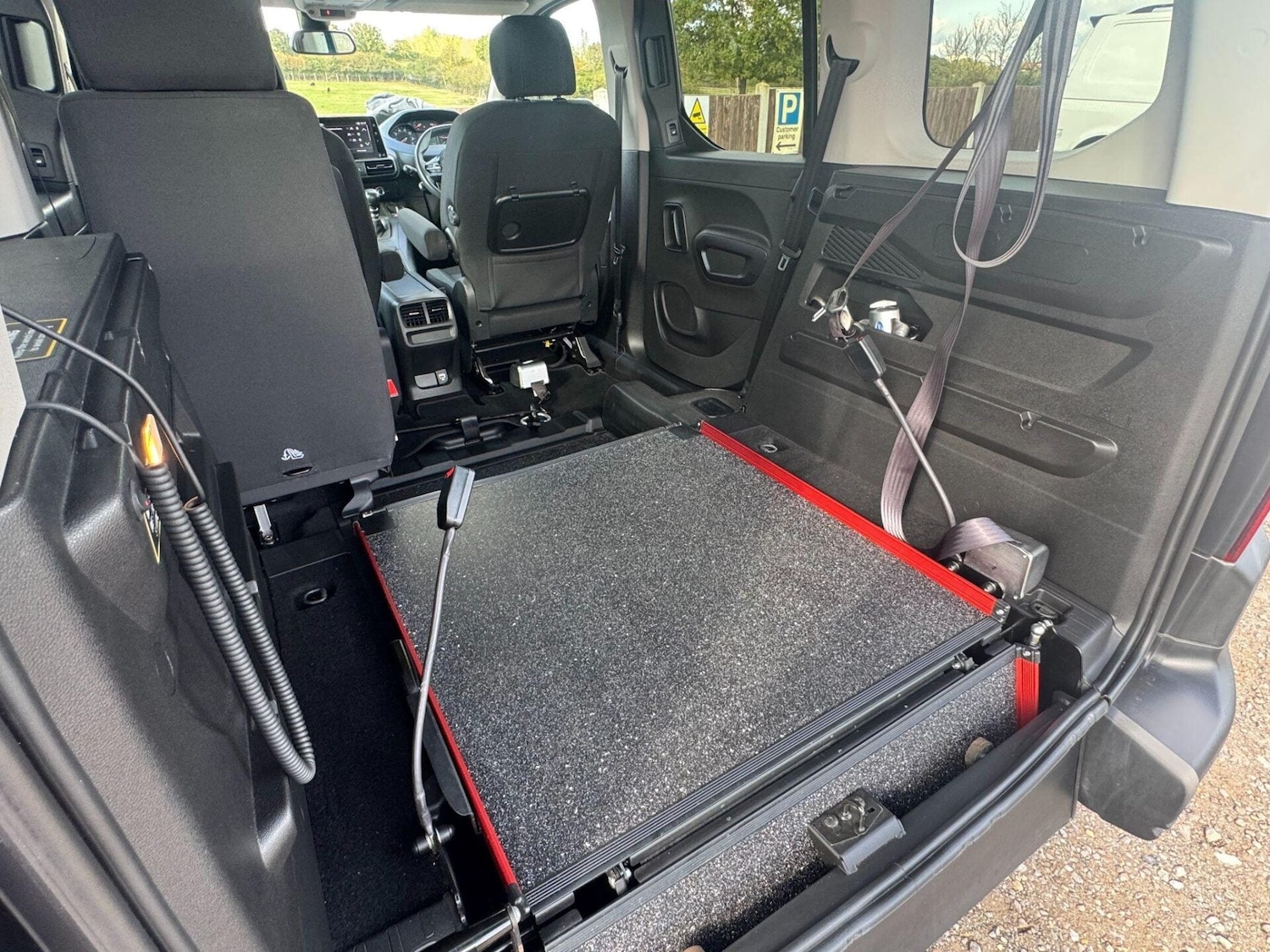 Used Peugeot Rifter 2022 for sale - 77282432: Photo 18