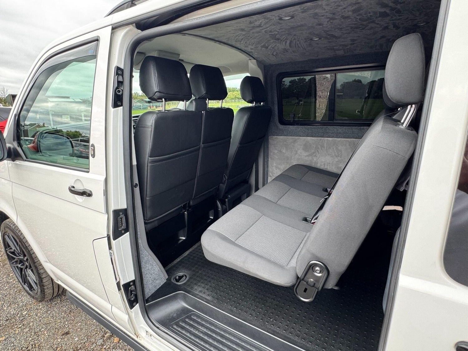 Used Volkswagen Transporter 2020 for sale - 77282436: Photo 11