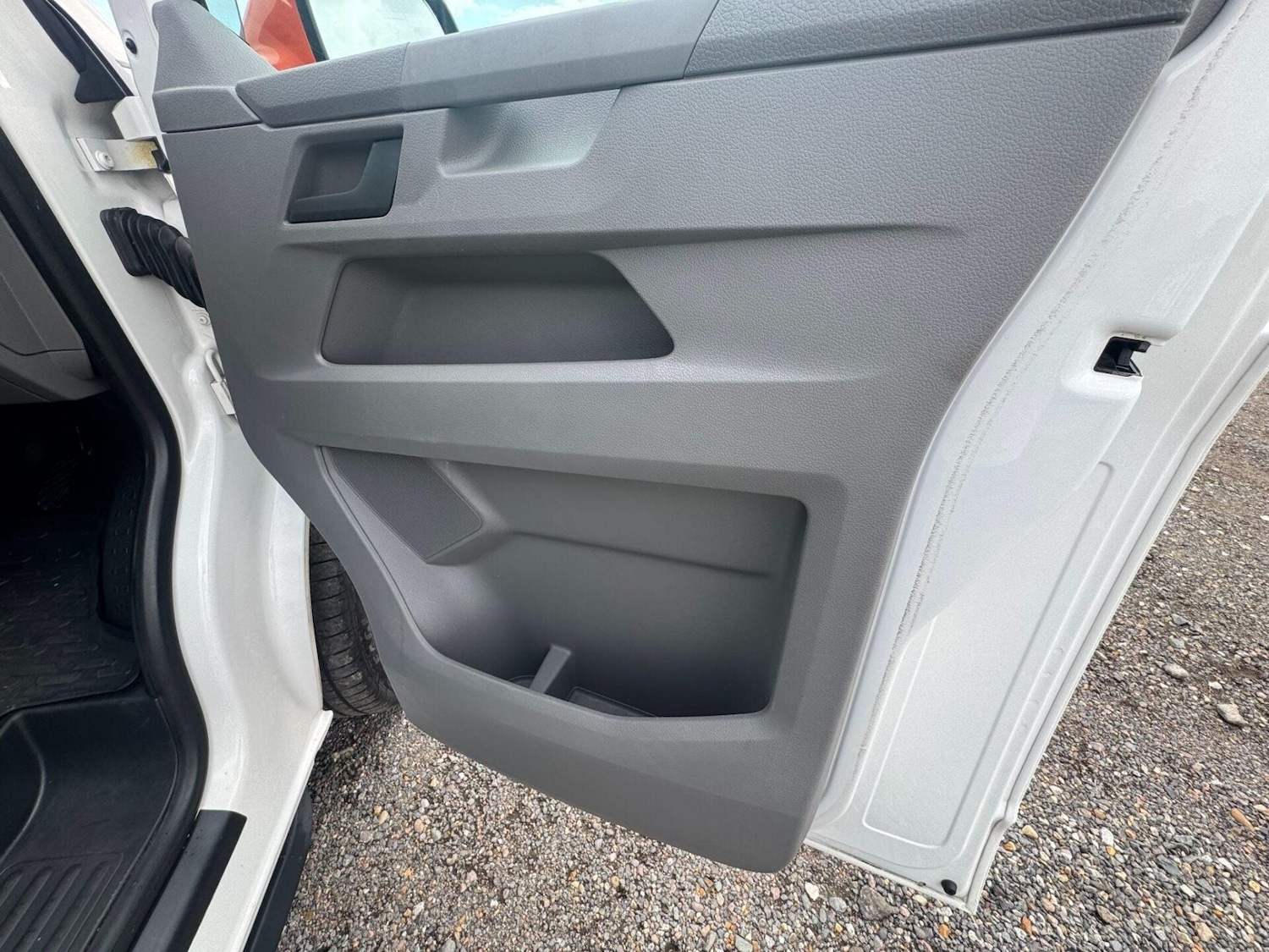 Used Volkswagen Transporter 2020 for sale - 77282436: Photo 32