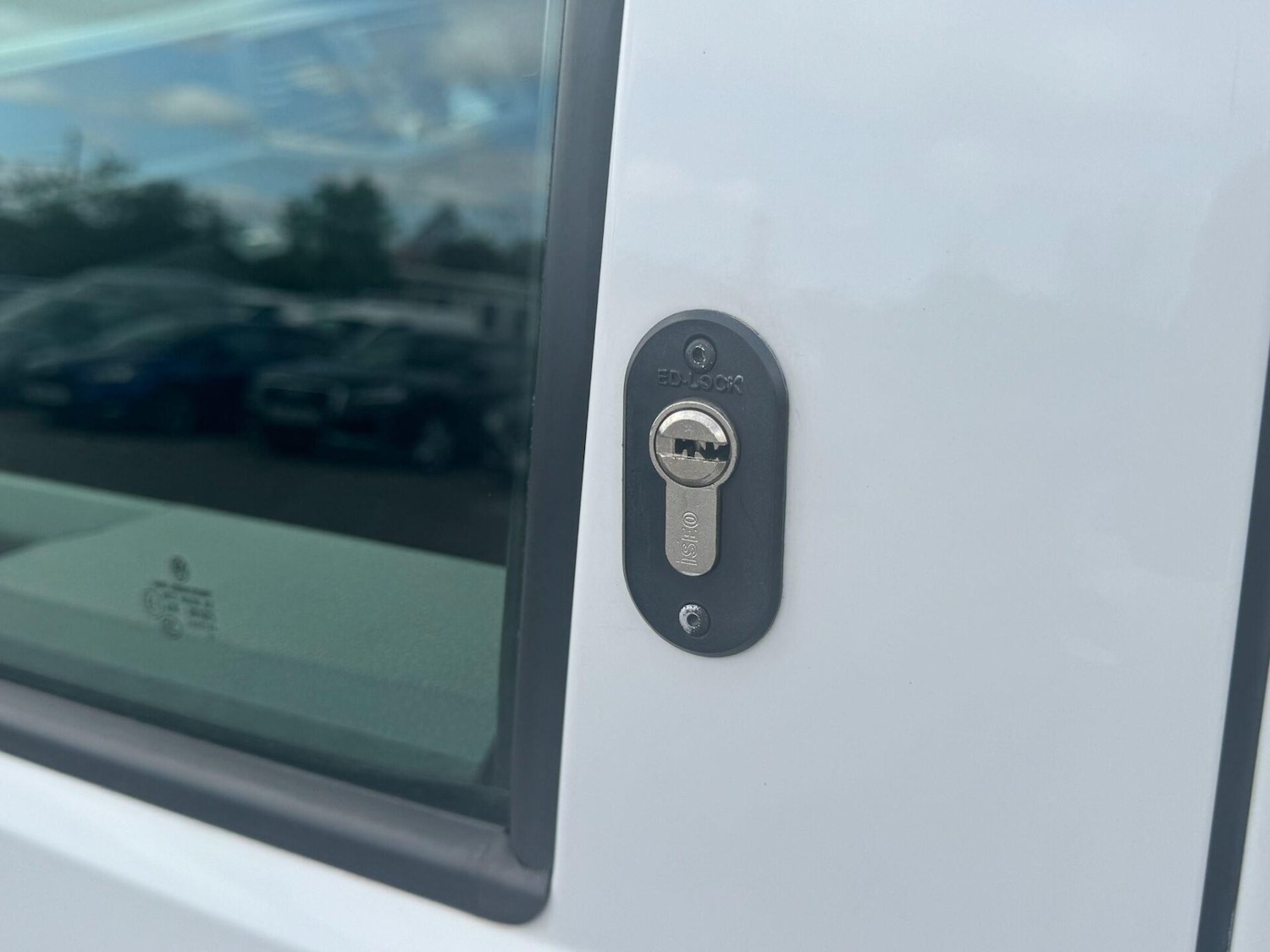 Used Volkswagen Transporter 2020 for sale - 77282436: Photo 41