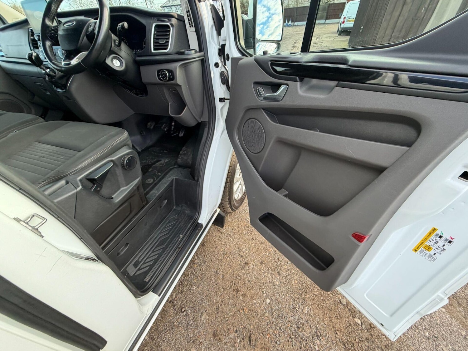 Used Ford Transit Custom 2018 for sale - 78148420: Photo 16