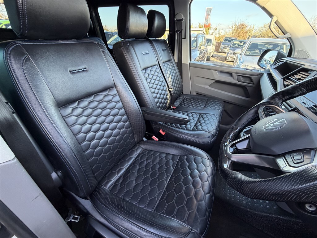 Used Volkswagen Transporter 2021 for sale - 76709757: Photo 24