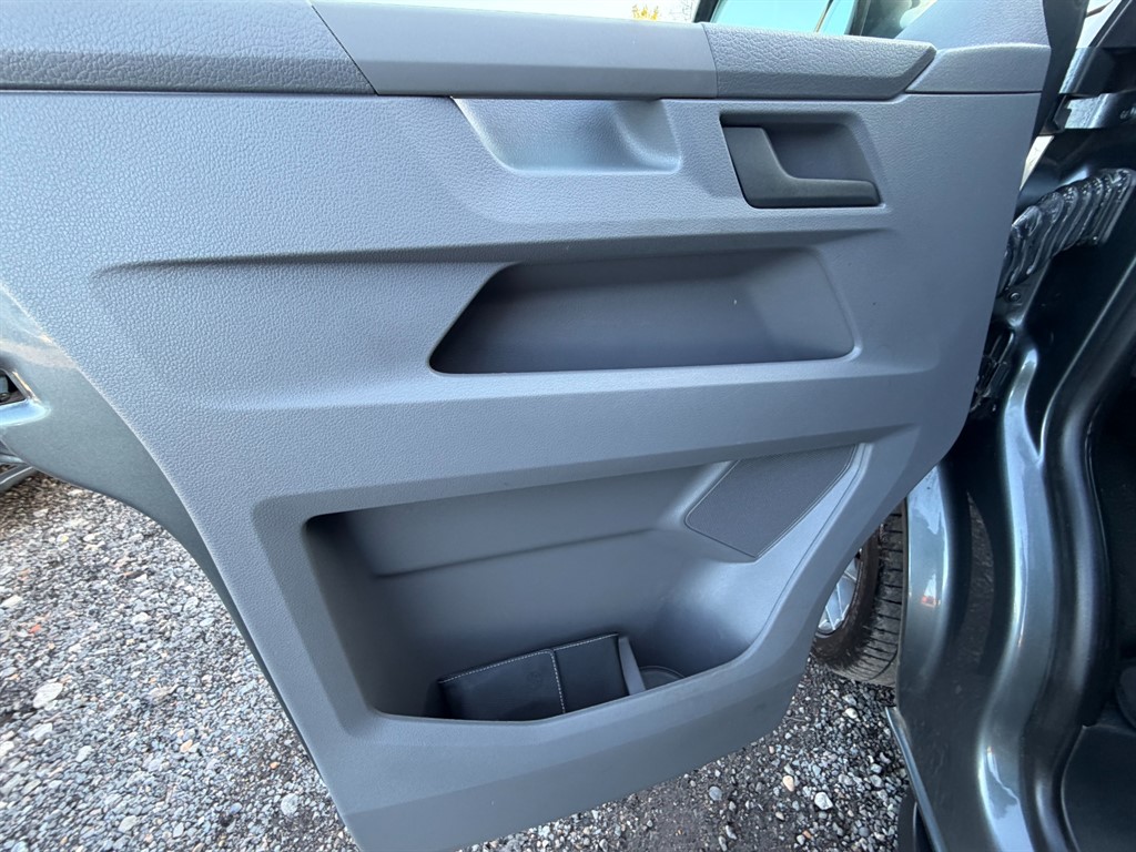 Used Volkswagen Transporter 2021 for sale - 76709757: Photo 31